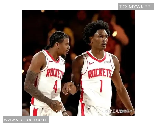 火箭队与快船队精彩对决录像回顾分析与精彩瞬间分享